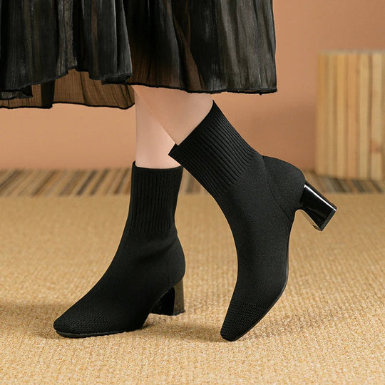 ISLA | STYLISH ANKLE BOOTS